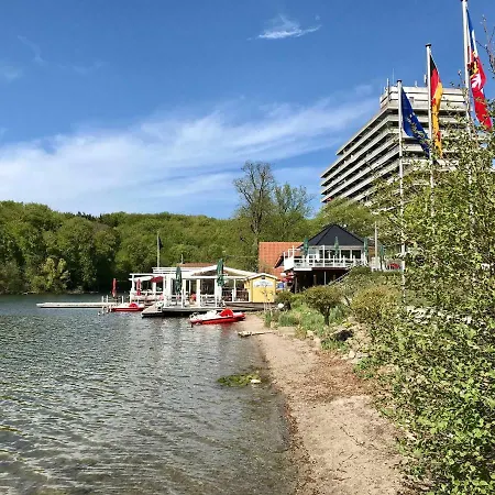 Apartment App_ An Der Seepromenade _ Mittels Malente